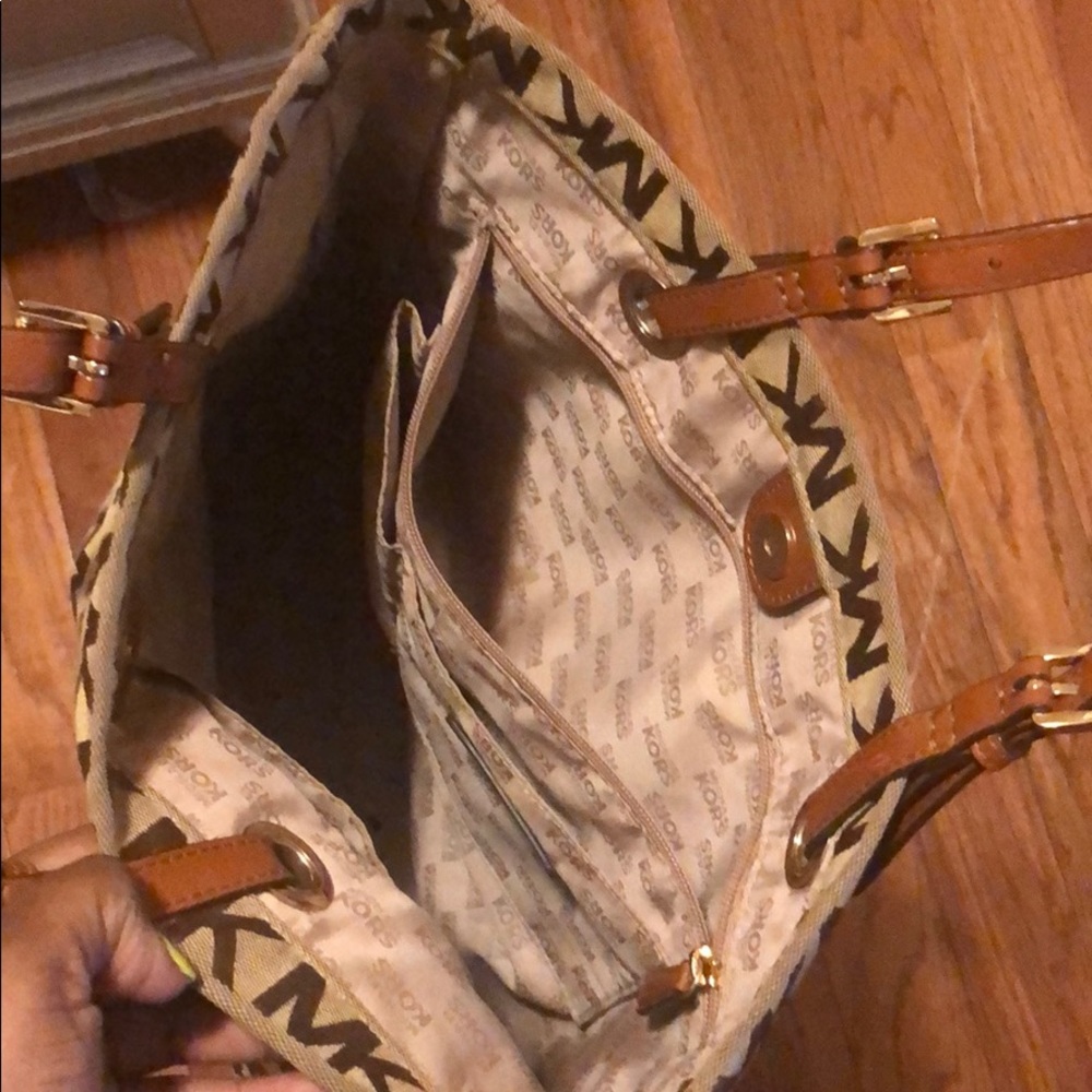 Bag - Picture 2 of 2